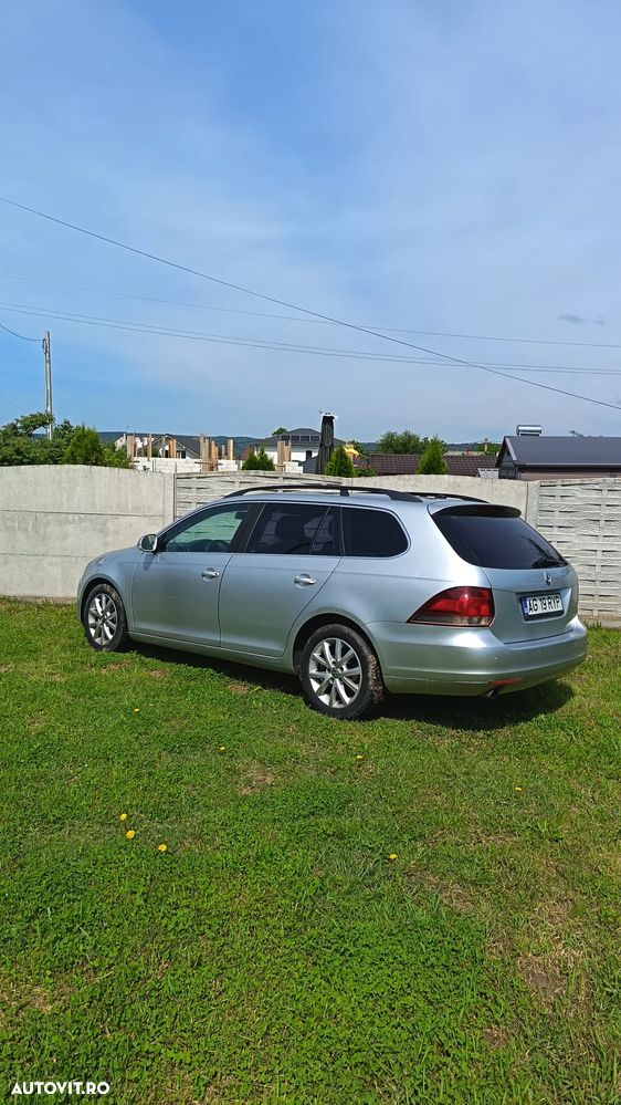 Volkswagen Golf - 3