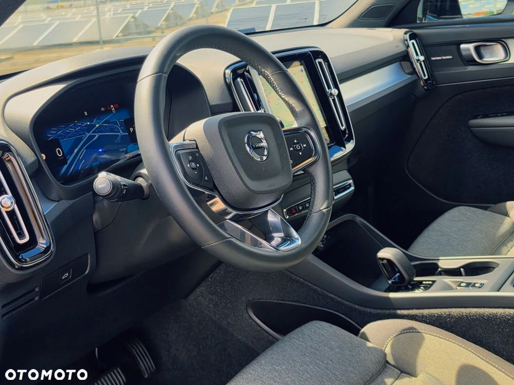 Volvo XC 40 B3 Ultra Dark - 8