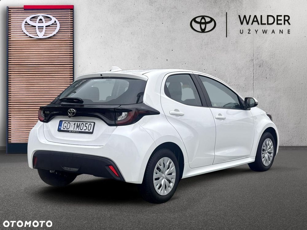 Toyota Yaris 1.5 Comfort CVT - 4