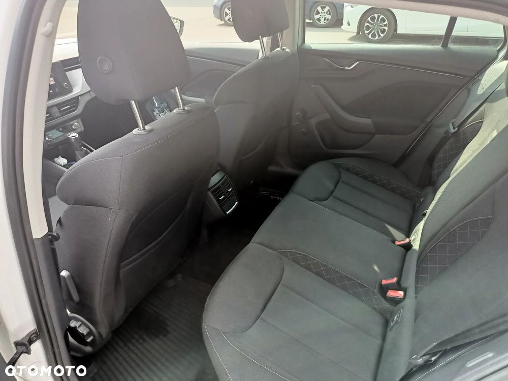 Skoda Scala 1.0 TSI Ambition - 11