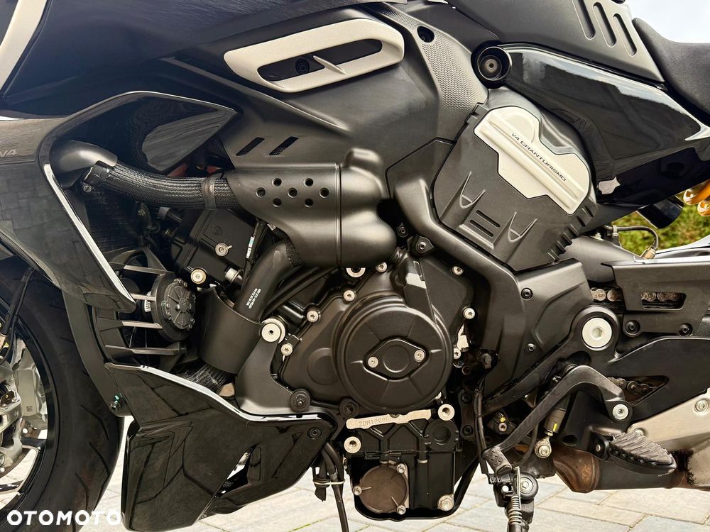Ducati Diavel - 17