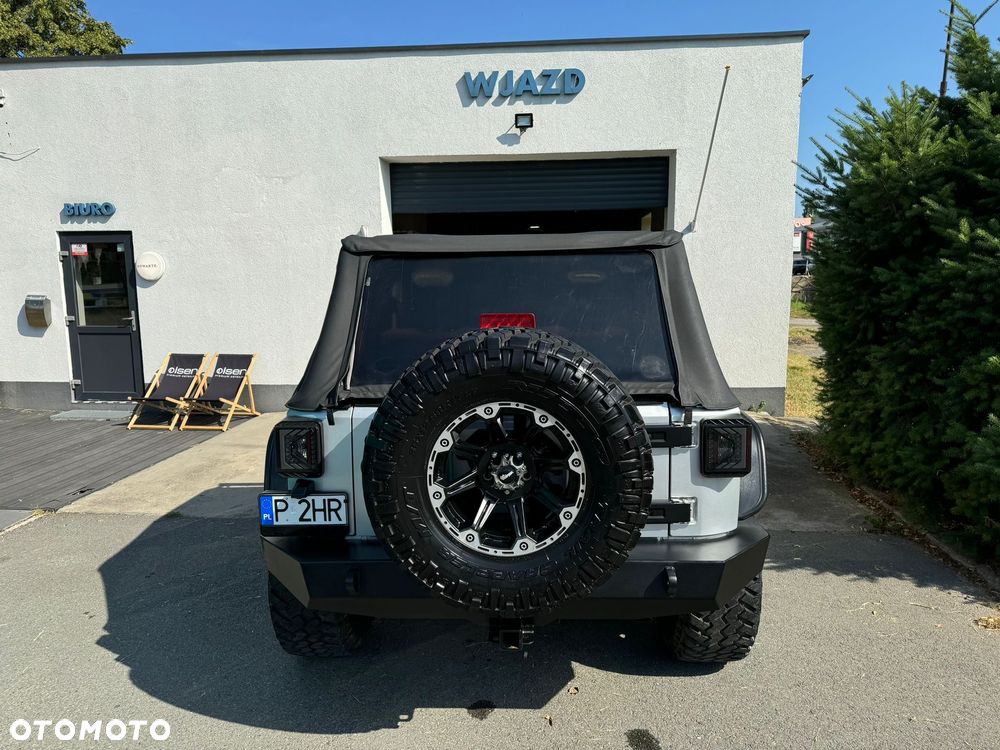 Jeep Wrangler 3.6 Sahara - 30