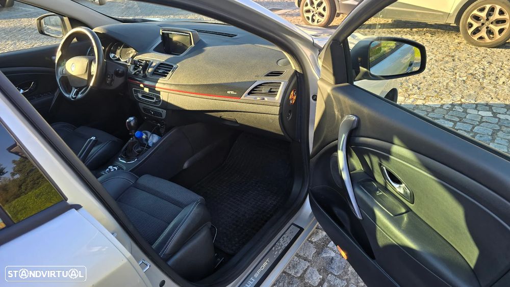 Renault Mégane Sport Tourer 1.5 dCi GT Line - 5