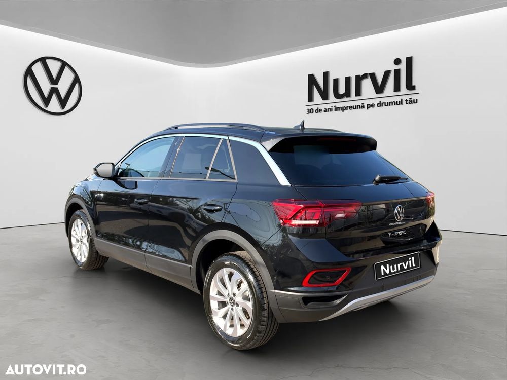 VOLKSWAGEN T-Roc 2026 — imagine 3