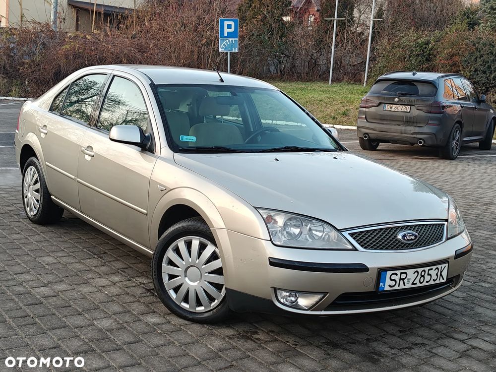 Ford Mondeo 2.0 Ambiente - 1
