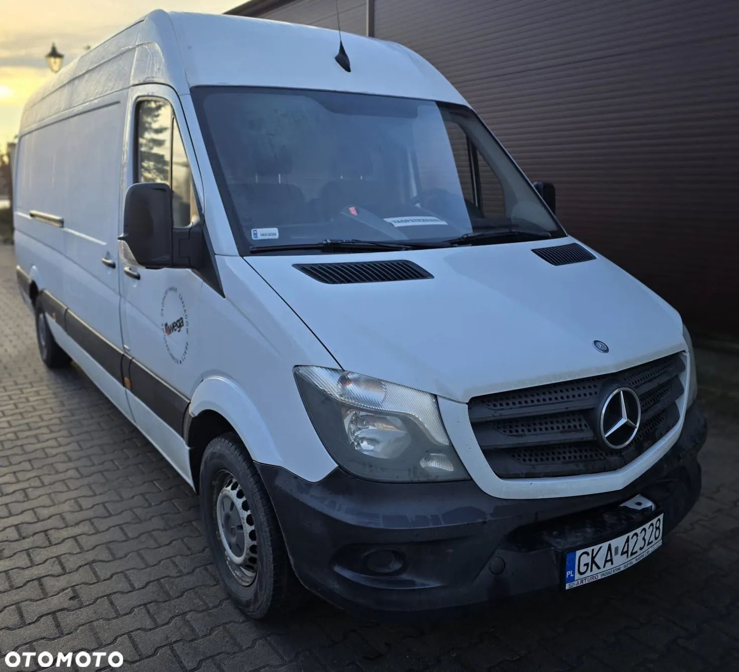 Mercedes-Benz Sprinter 319 - 1