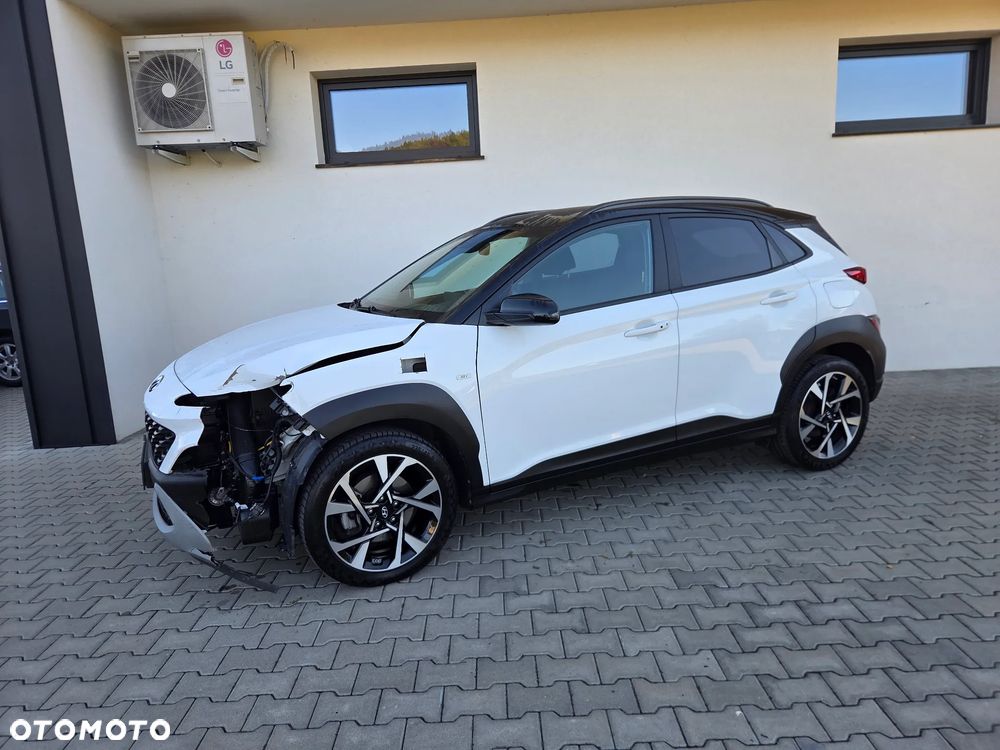 Hyundai Kona - 17