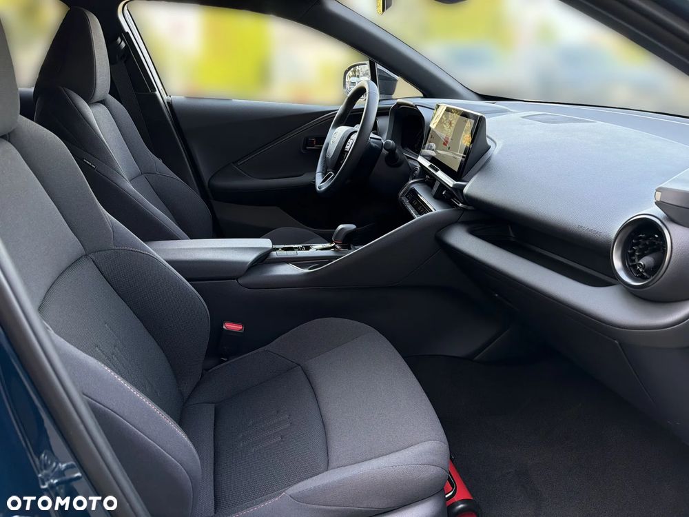 Toyota C-HR 2.0 PHEV Dynamic Force Style - 12