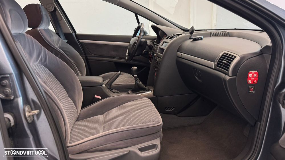 Peugeot 407 2.0 HDi Executive - 6