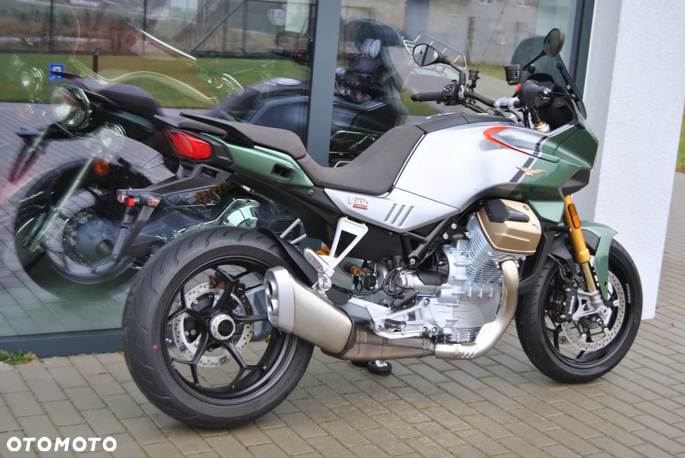 Moto Guzzi V100 Mandello - 5