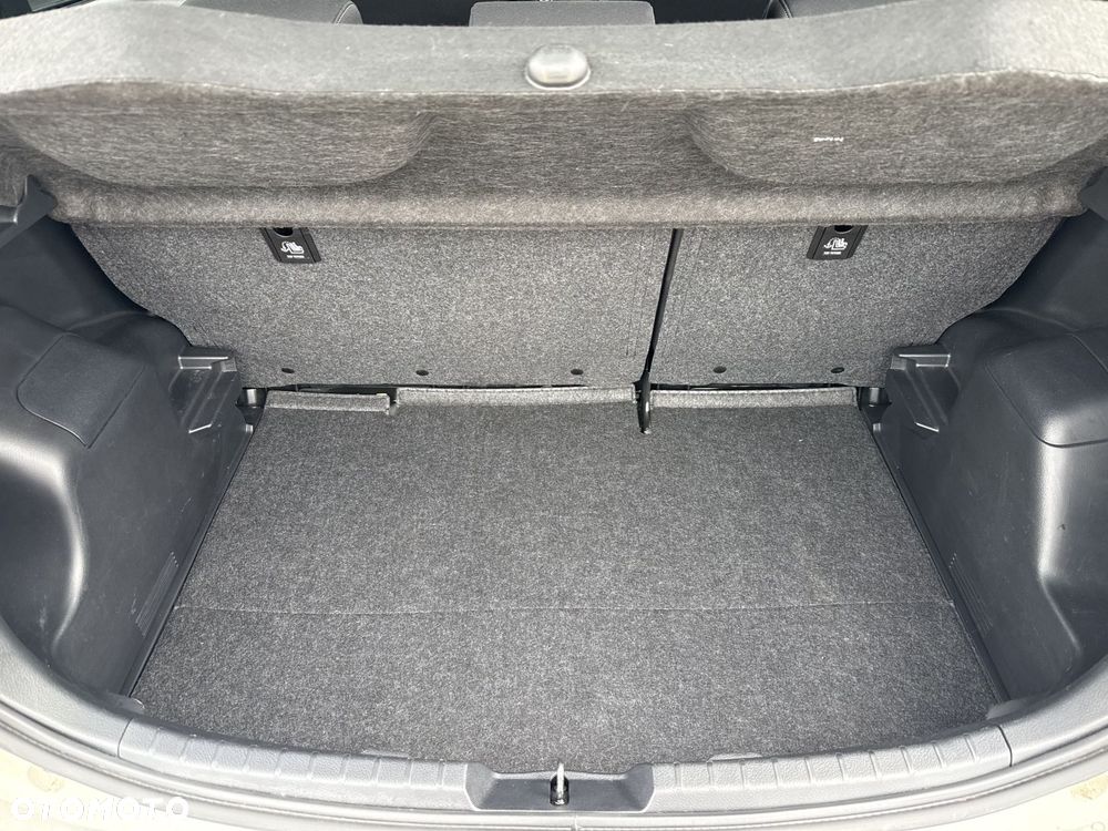 Toyota Yaris 1.5 Selection - 20