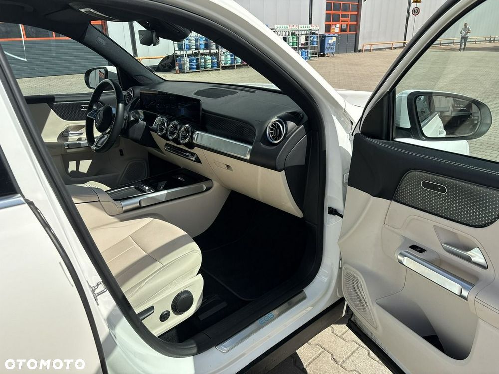 Mercedes-Benz EQB 250 70.5kWh Progressive - 16
