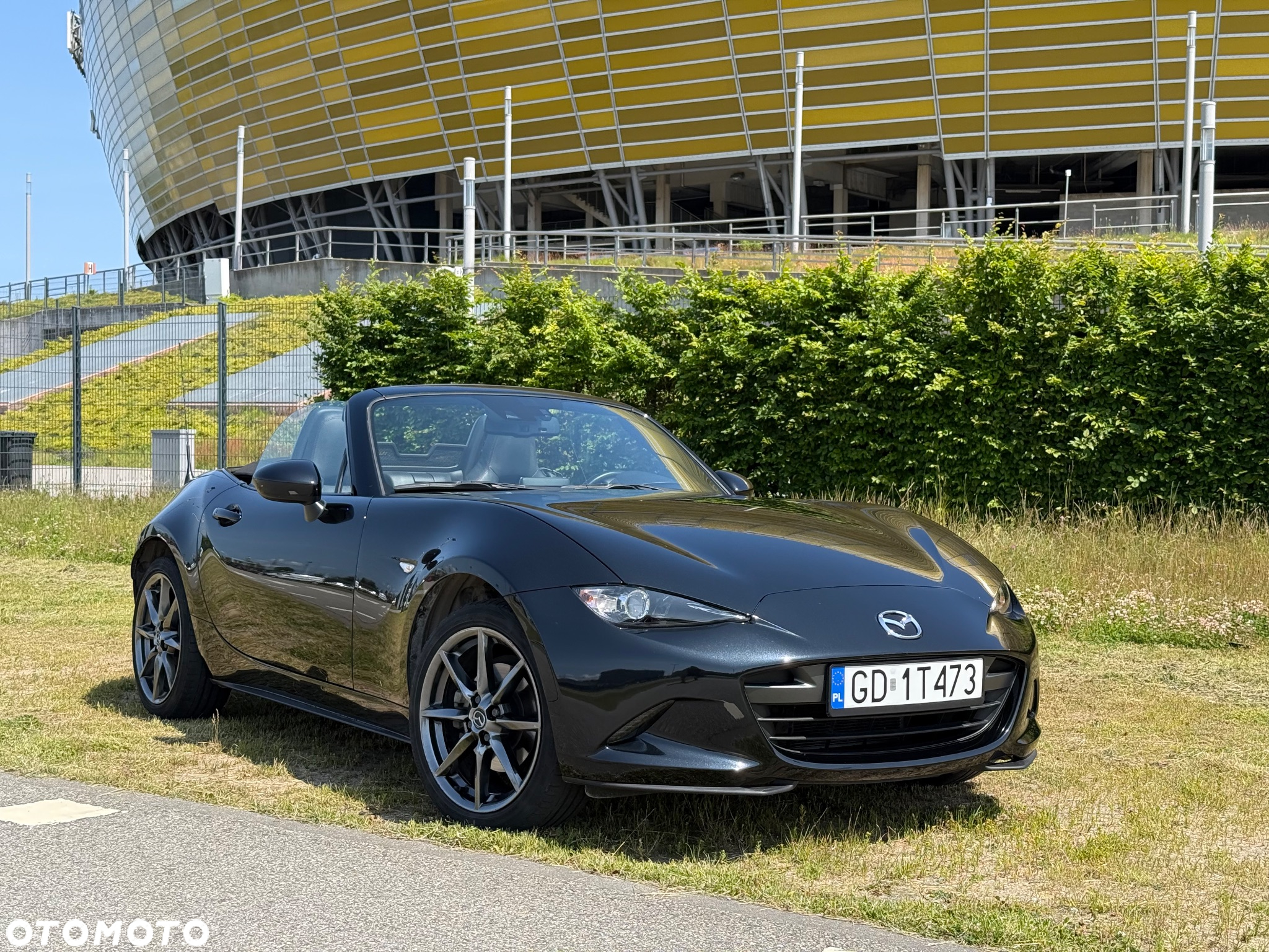 Mazda MX-5 SKYACTIV-G 160 i-ELOOP Sports-Line - 2