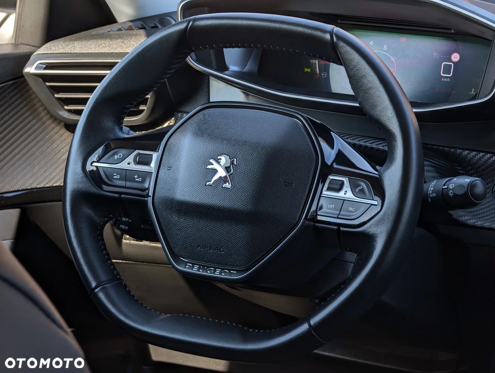 Peugeot 2008 1.2 Pure Tech Allure S&S - 28