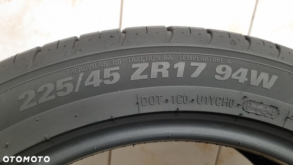 1 opona letnia 225/45 ZR17 91W Kumho Ecsta HS52 - 4