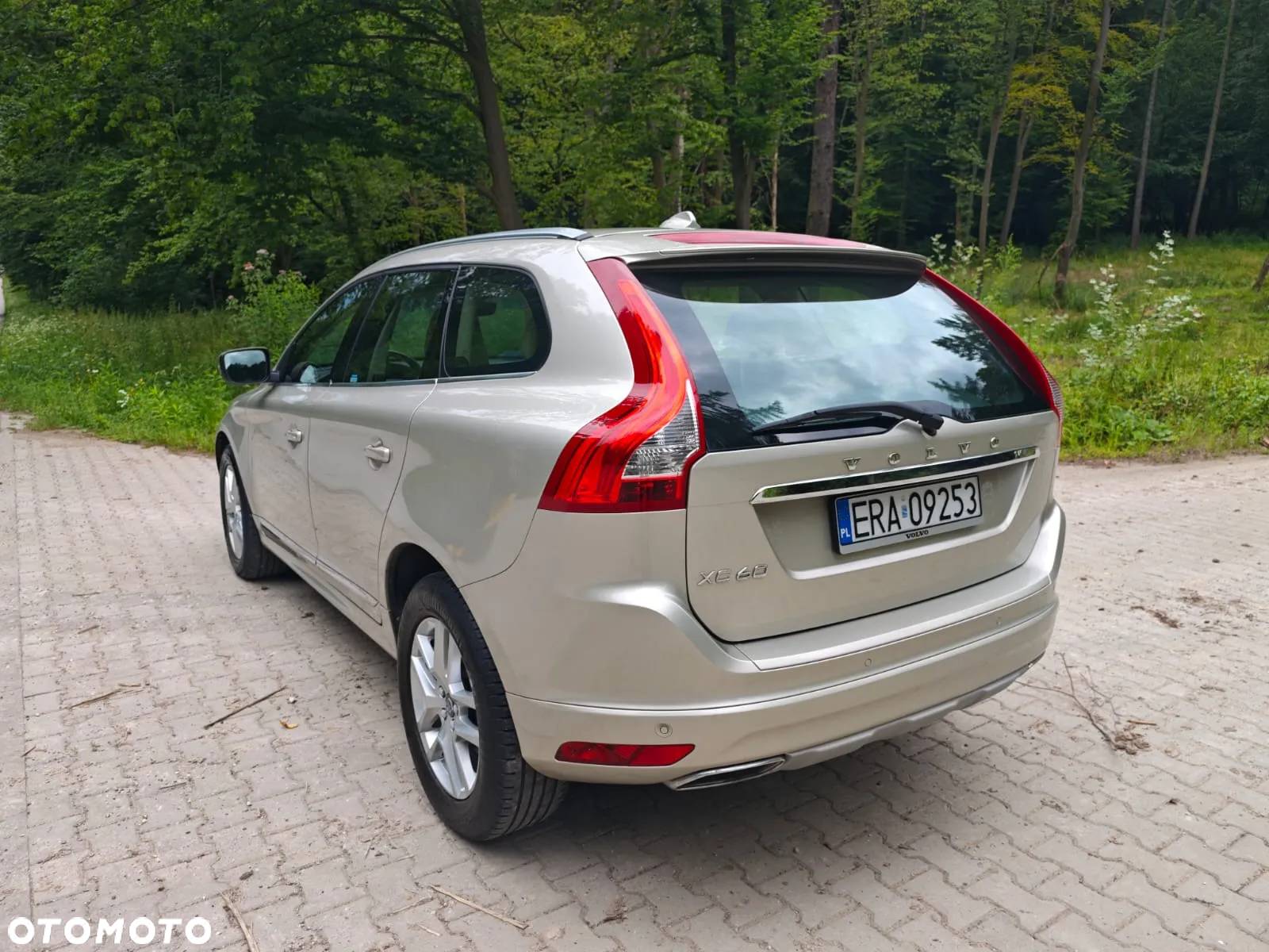 Volvo XC 60 D4 AWD Summum - 5