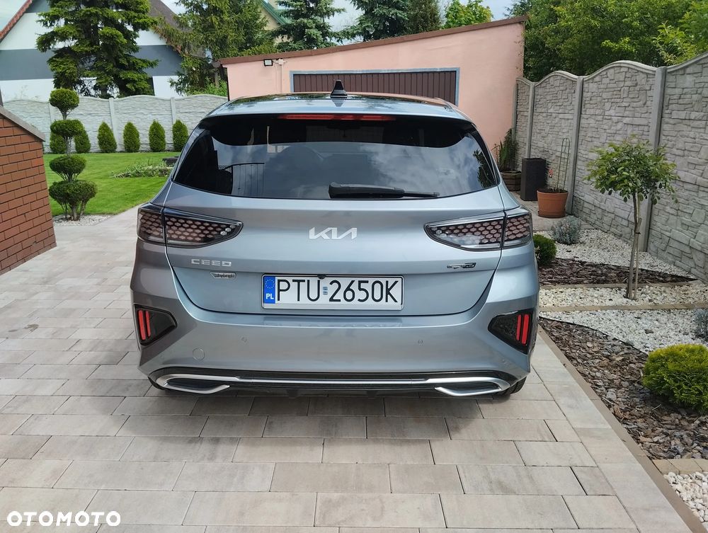Kia Ceed 1.5 T-GDI GT-Line DCT - 4