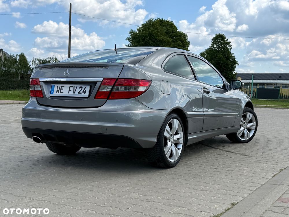 Mercedes-Benz CLC 160 BlueEFFICIENCY Automatik - 24
