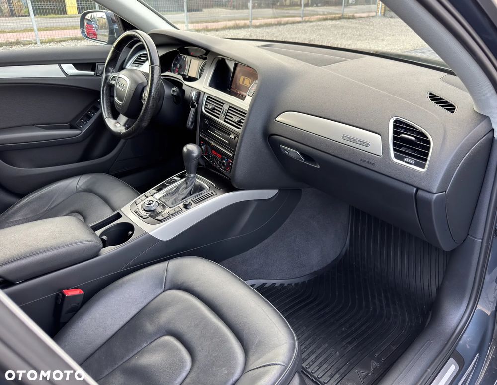 Audi A4 Avant 2.0 TFSI quattro S tronic S line Sportpaket - 35