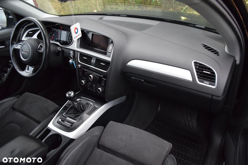 Audi A4 Avant - 14