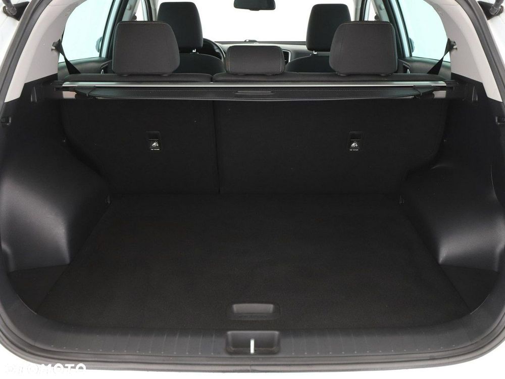 Kia Sportage 1.6 GDI 2WD Attract - 20