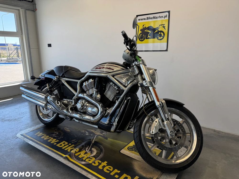 Harley-Davidson V-Rod Street Rod - 3