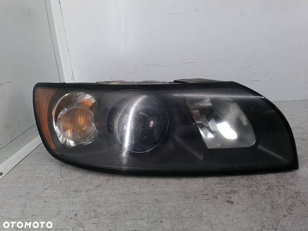 LAMPA PRZÓD PRAWA XENON VOLVO S40 II - 6