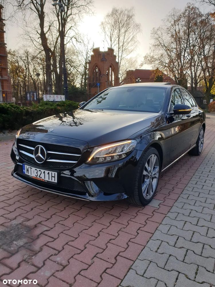 Mercedes-Benz Klasa C 300 9G-TRONIC Avantgarde - 16