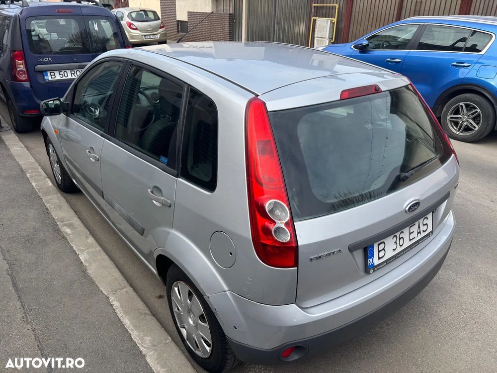 Ford Fiesta - 6