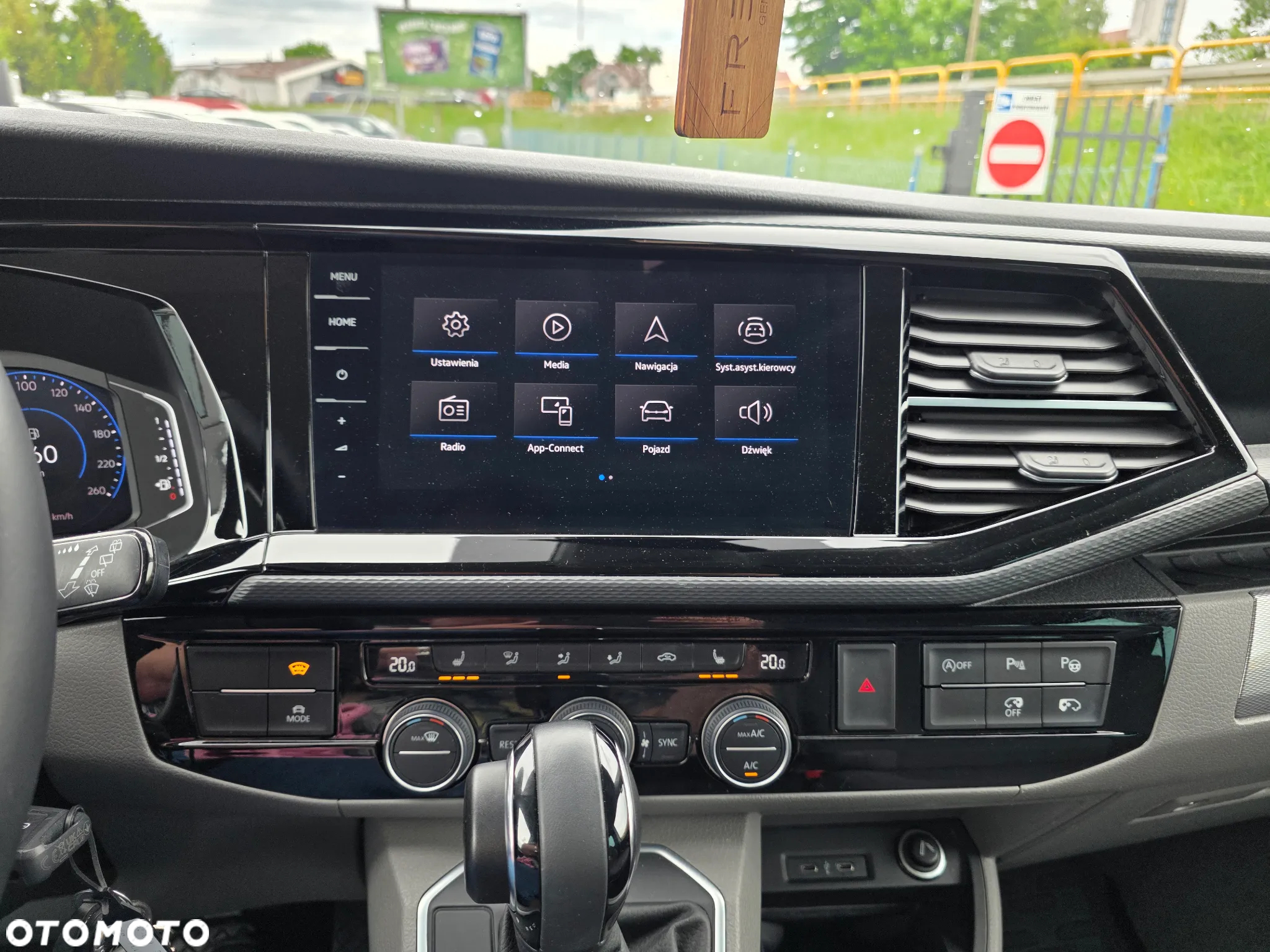 Volkswagen California - 13