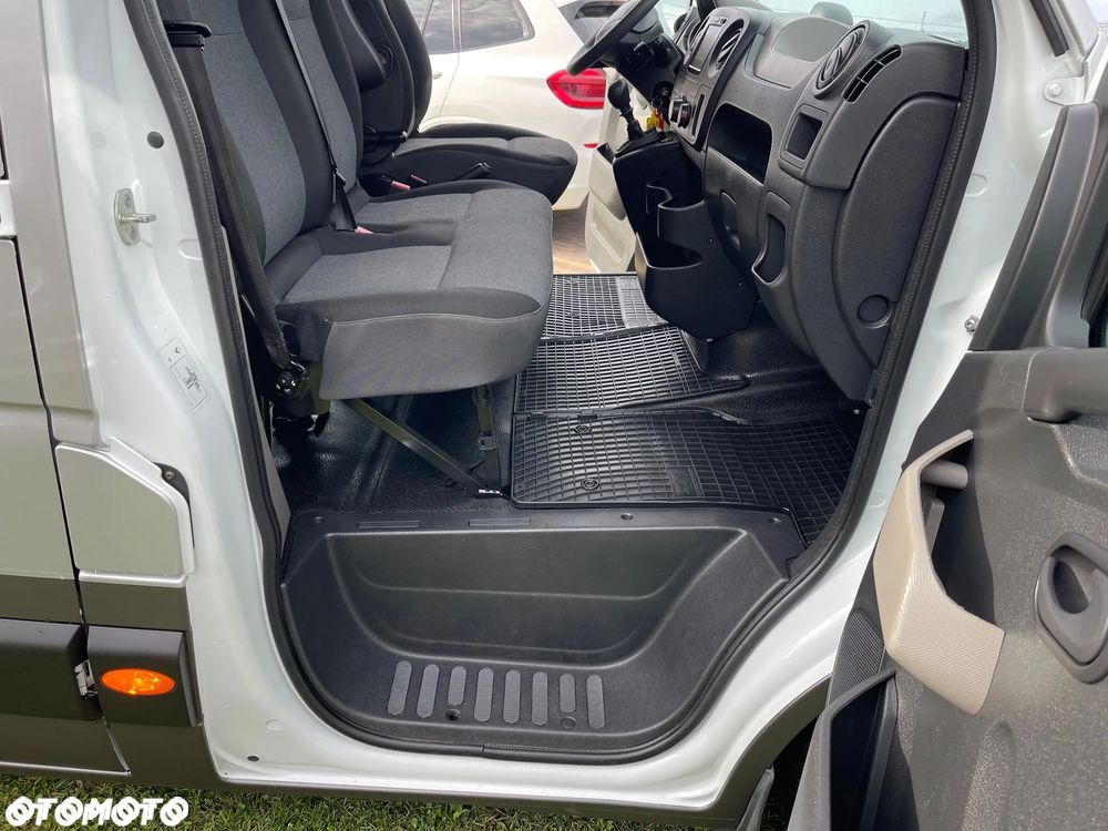Renault Master - 32