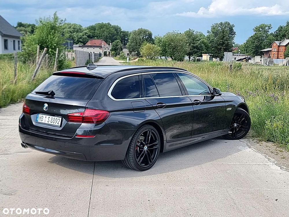 BMW Seria 5 520d Luxury Line sport - 11