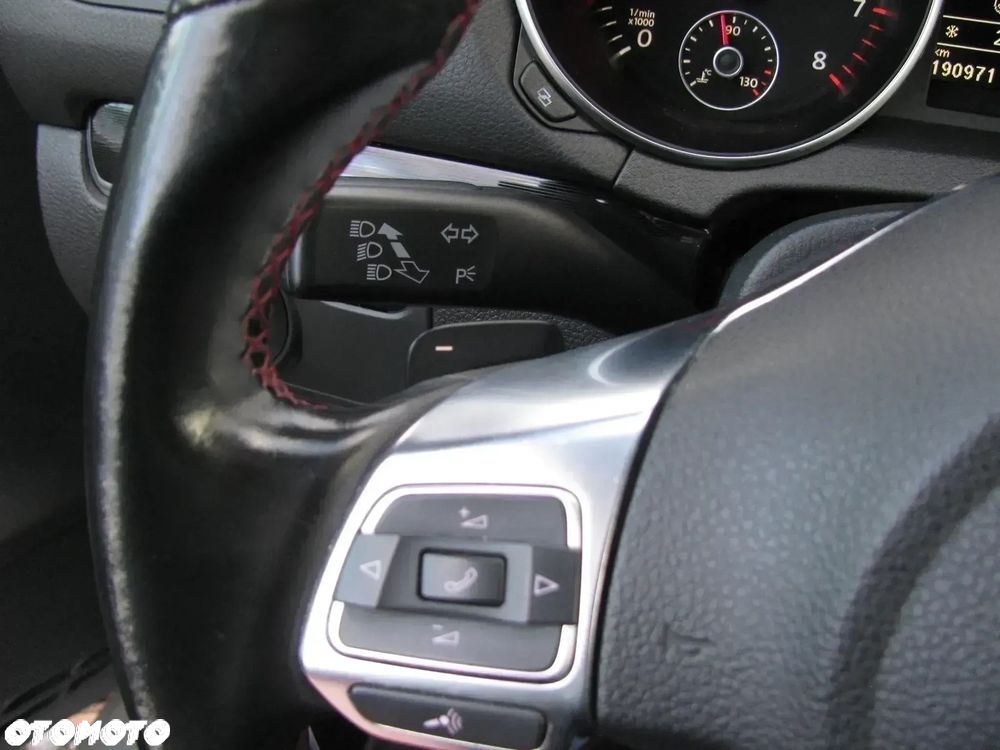 Volkswagen Golf 2.0 GTI DSG - 15