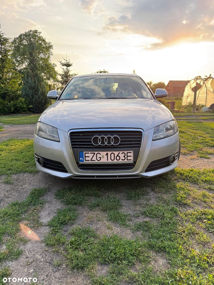 Audi A3 Sportback 2.0 TDI DPF Attraction - 2
