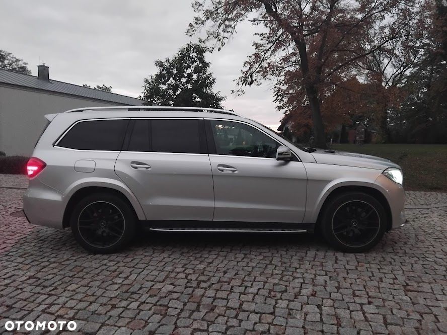Mercedes-Benz GLS 350 d 4Matic 9G-TRONIC AMG Line - 2