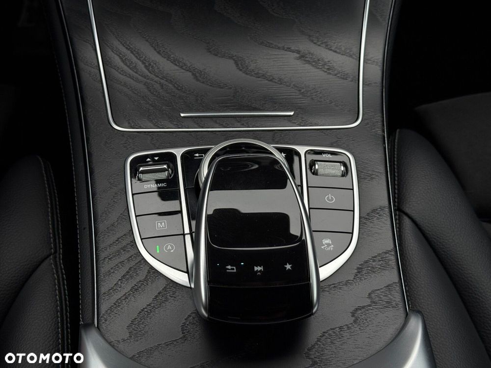 Mercedes-Benz GLC 250 4-Matic - 27