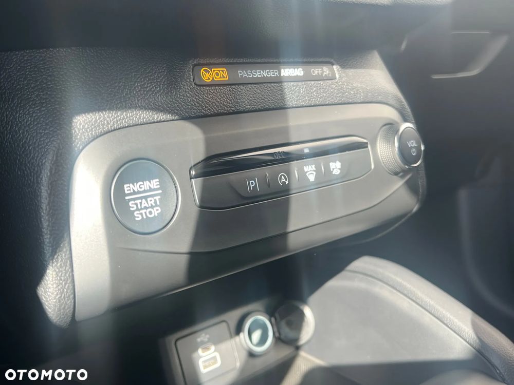 Ford Focus 1.0 EcoBoost mHEV Titanium - 7