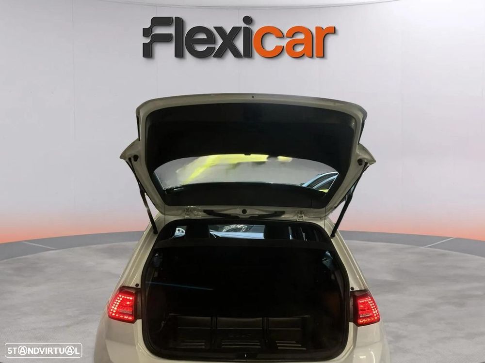 VW Golf 2.0 TSI GTI DSG Performance - 19