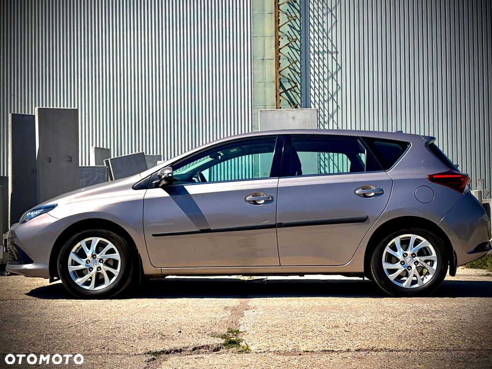 Toyota Auris 1.6 Comfort - 14