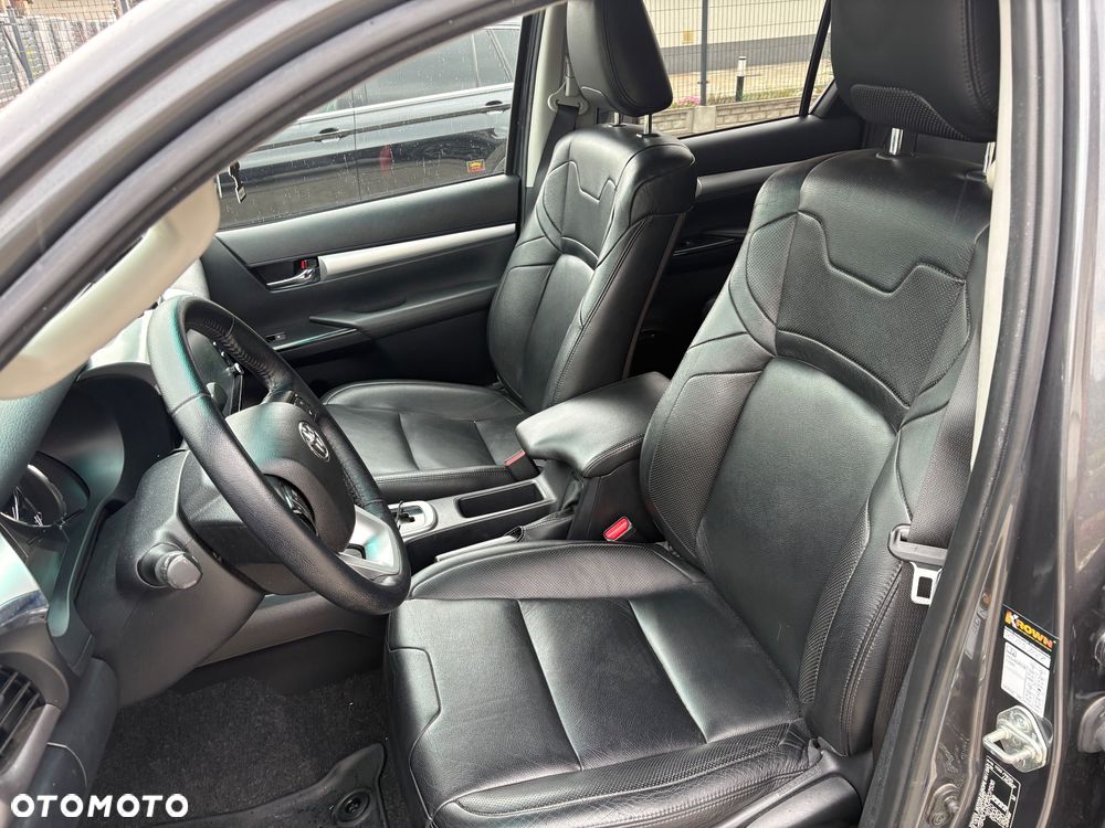 Toyota Hilux 2.8 D-4D Double Cab SR5+ 4x4 - 12