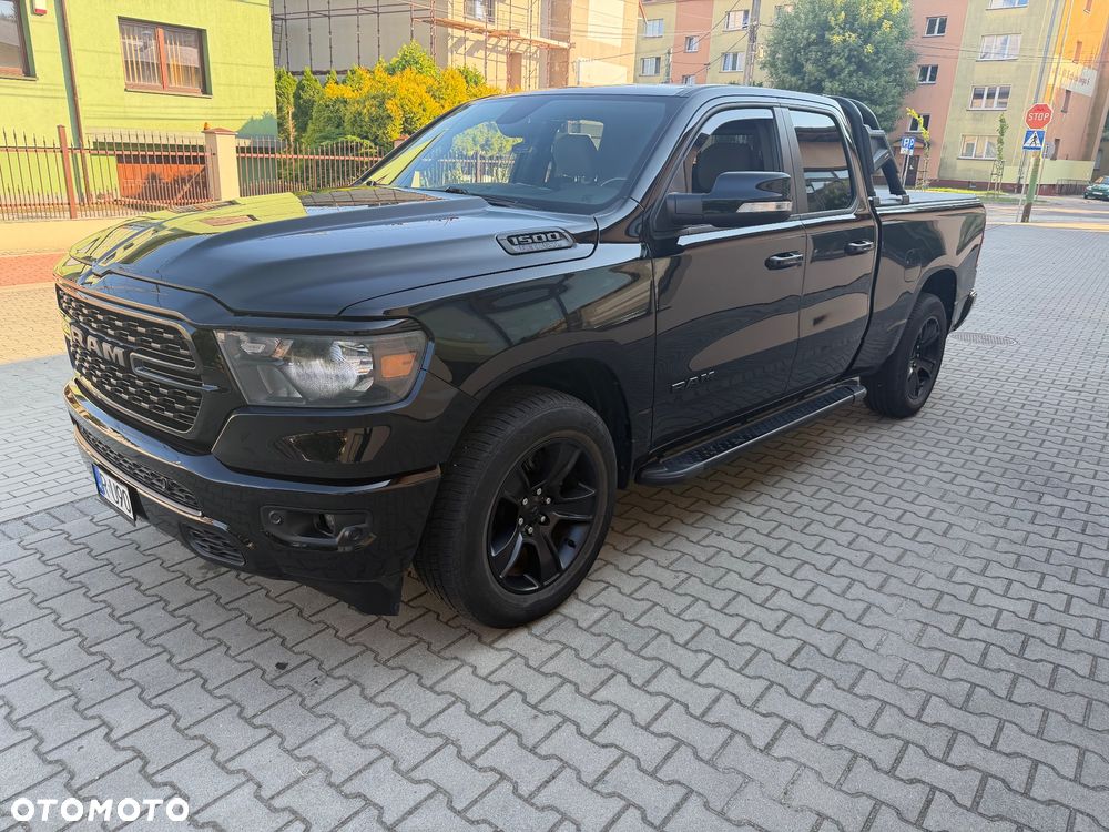 RAM 1500 Crew Cab Shortbed Bighorn - 21