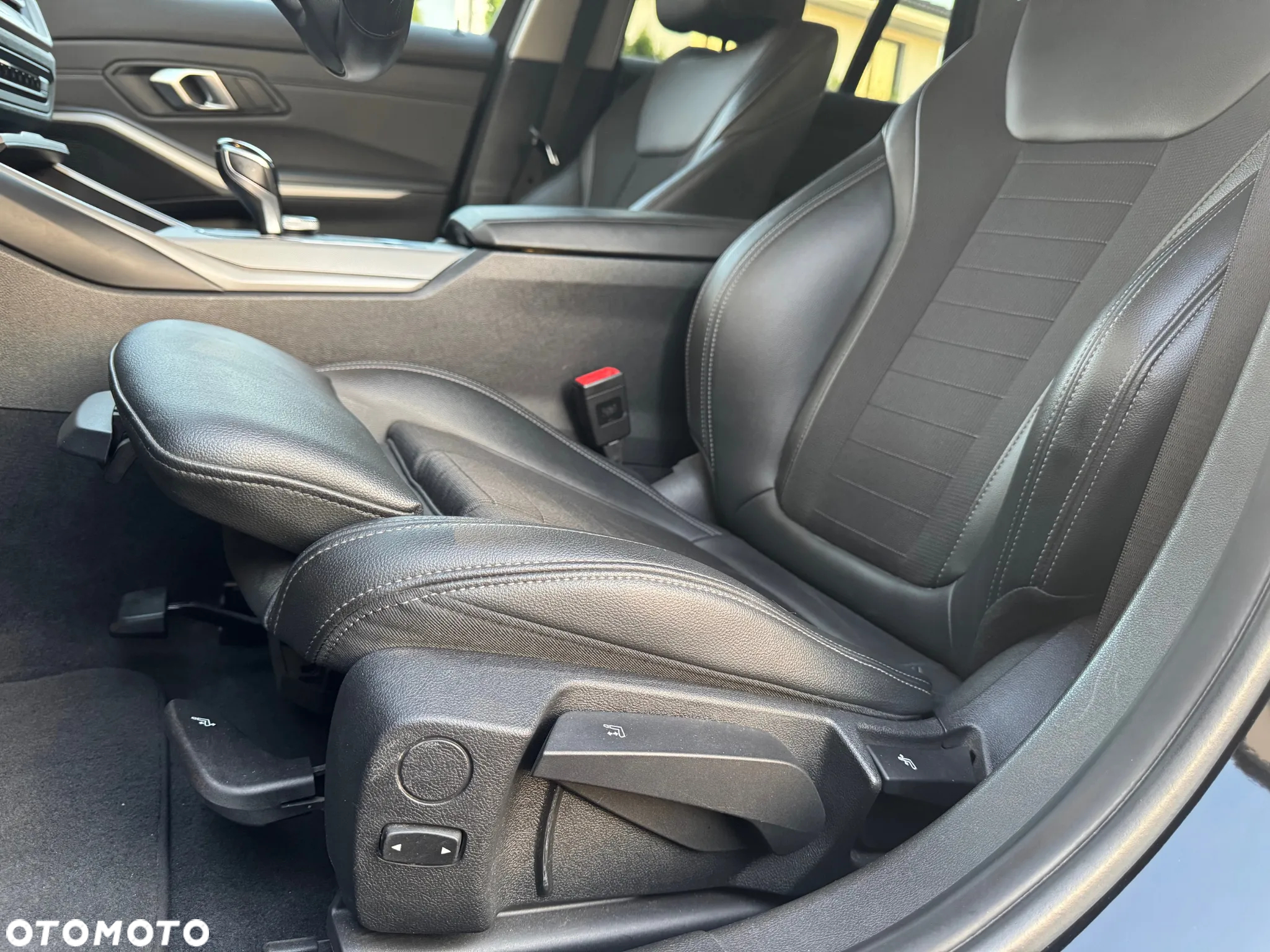 BMW Seria 3 318i Advantage - 23