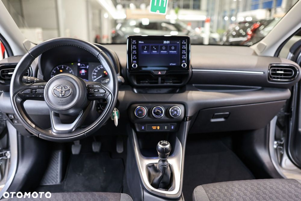 Toyota Yaris - 6