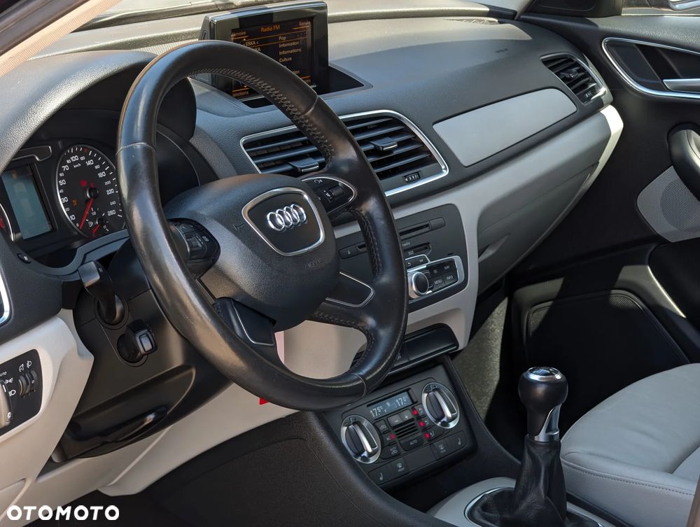 Audi Q3 2.0 TDI Edycja Specjalna - 19