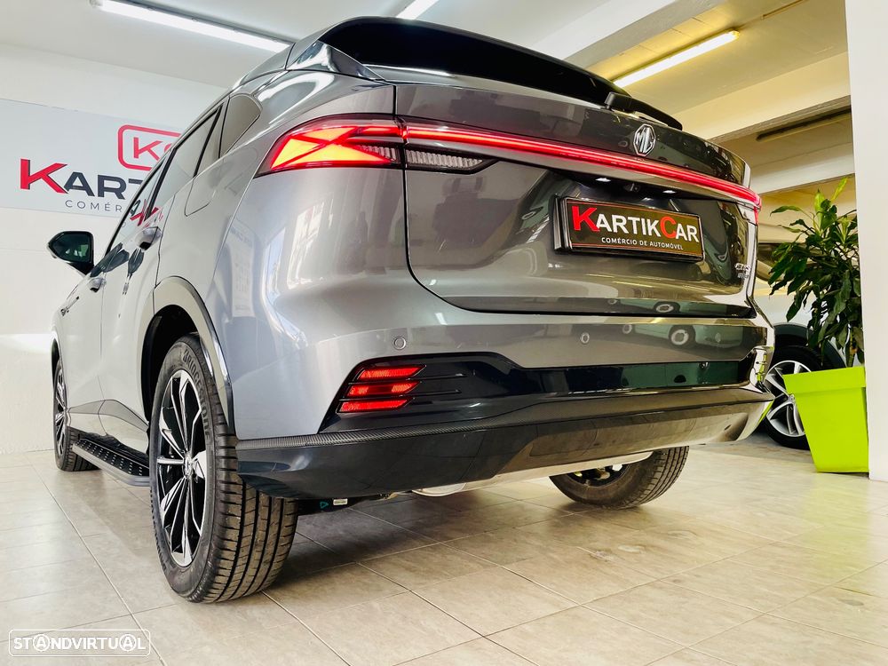 MG EHS 1.5 T-GDI Plug-in Hybrid Luxury - 13