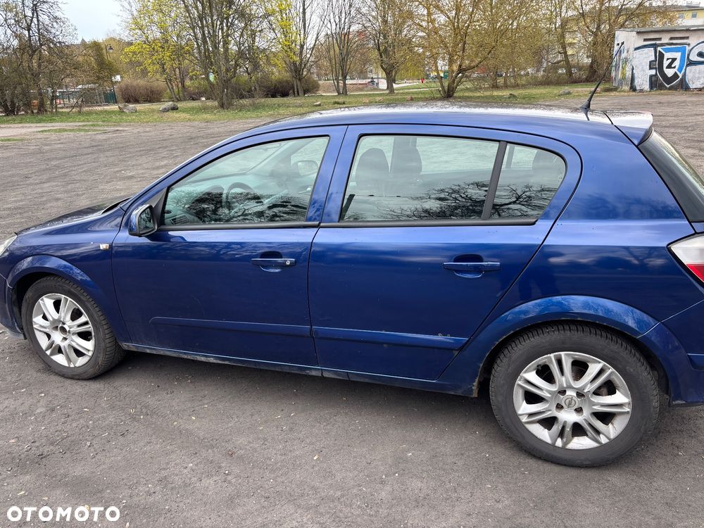 Opel Astra 1.6 Enjoy - 6