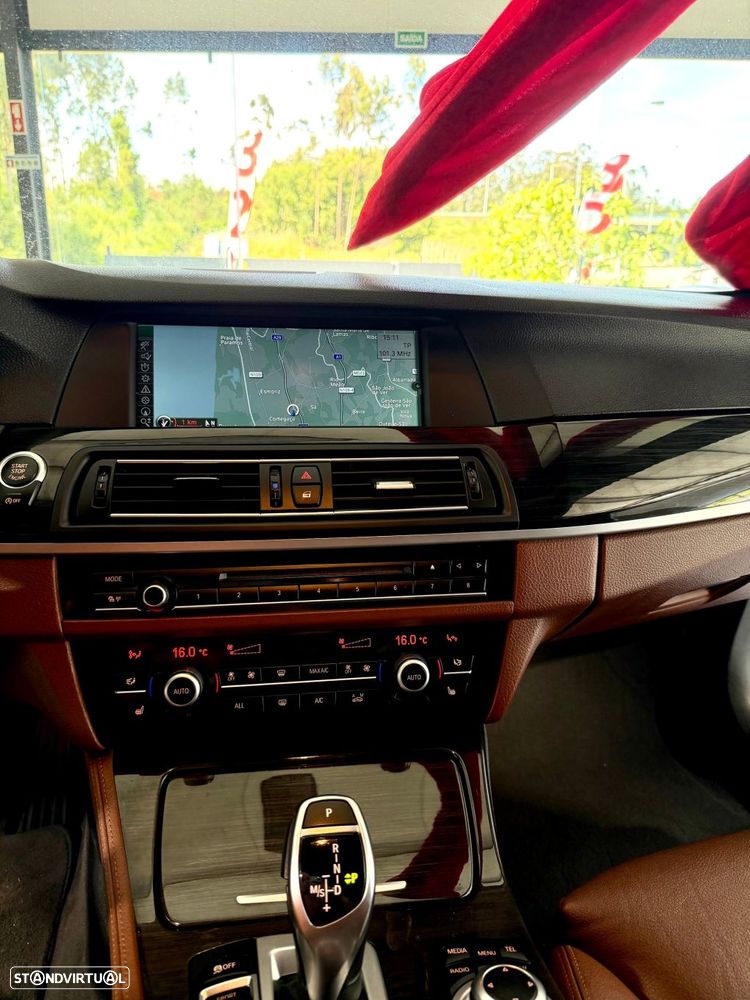 BMW 520 d Line Luxury Auto - 9