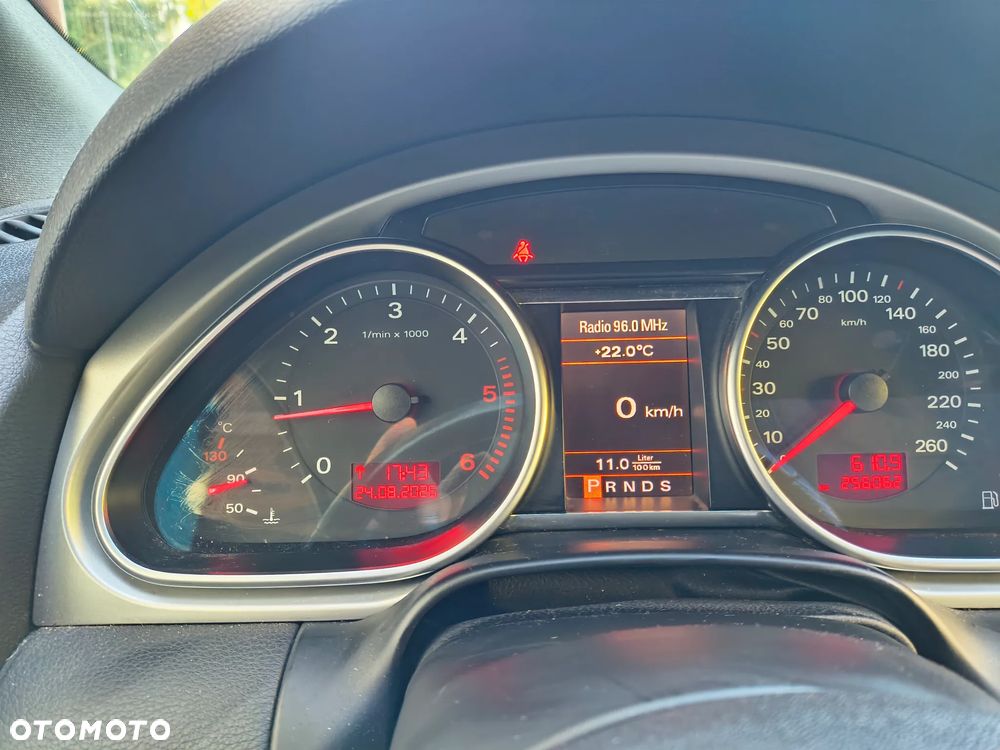 Audi Q7 3.0 TDI Quattro Tiptr - 9
