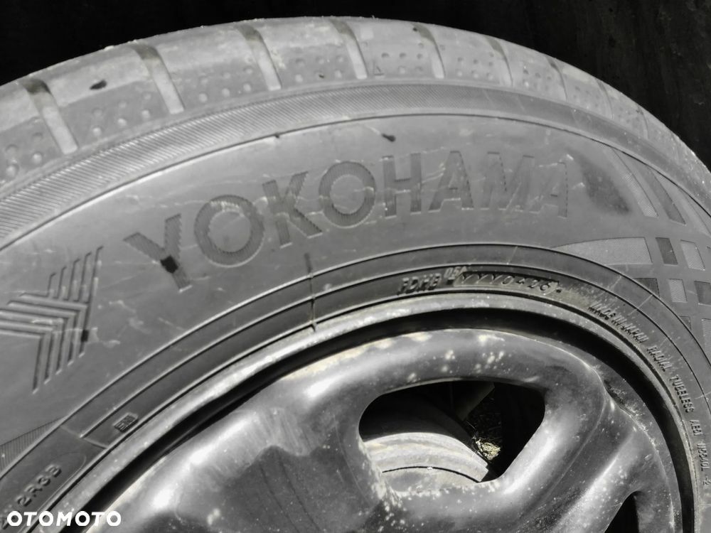 DACIA DUSTER 4 SZT KOLA 16'' 215 65 STALOWE FELGI OPONY DOT26 YOKOHAMA CENA Z DOSTAWA - 2