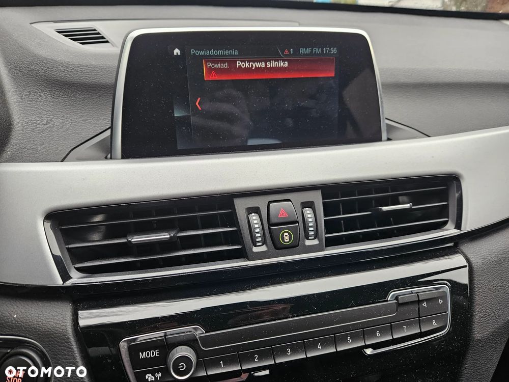 BMW X1 xDrive18d - 12